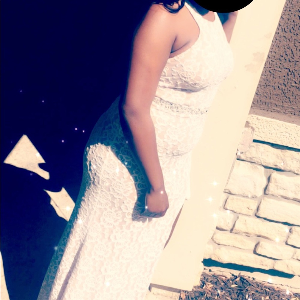 PROM DRESS - Picture 5 of 5